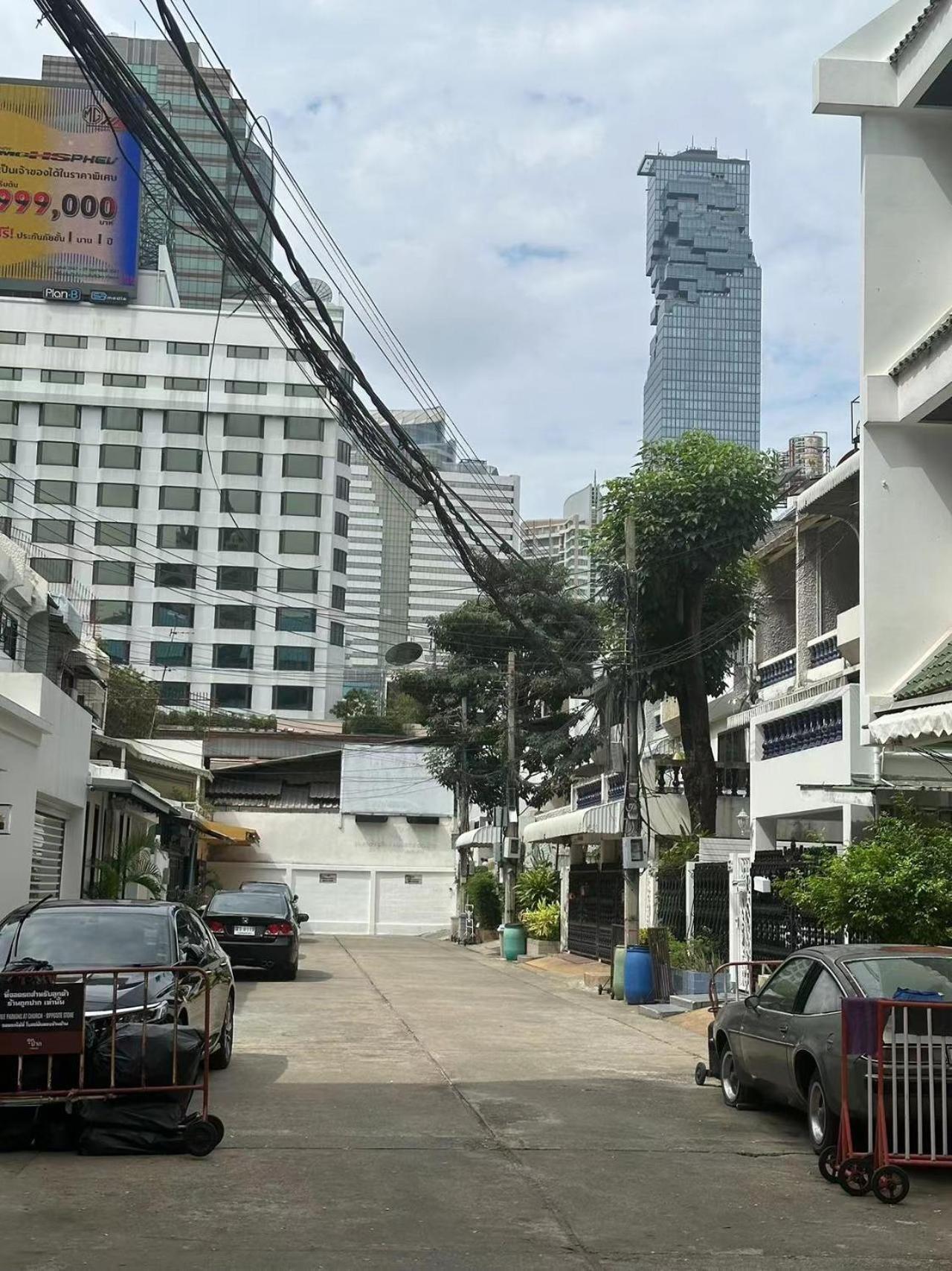 The Cute Silom Hostel Банкок Екстериор снимка